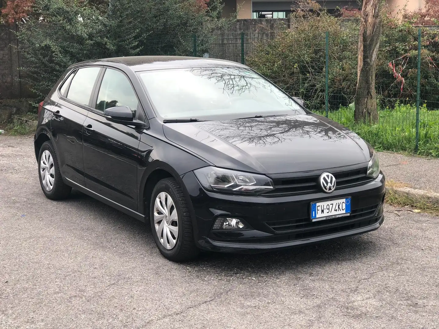 Volkswagen Polo Polo VI 2017 5p 1.0 evo Trendline 65cv Schwarz - 1