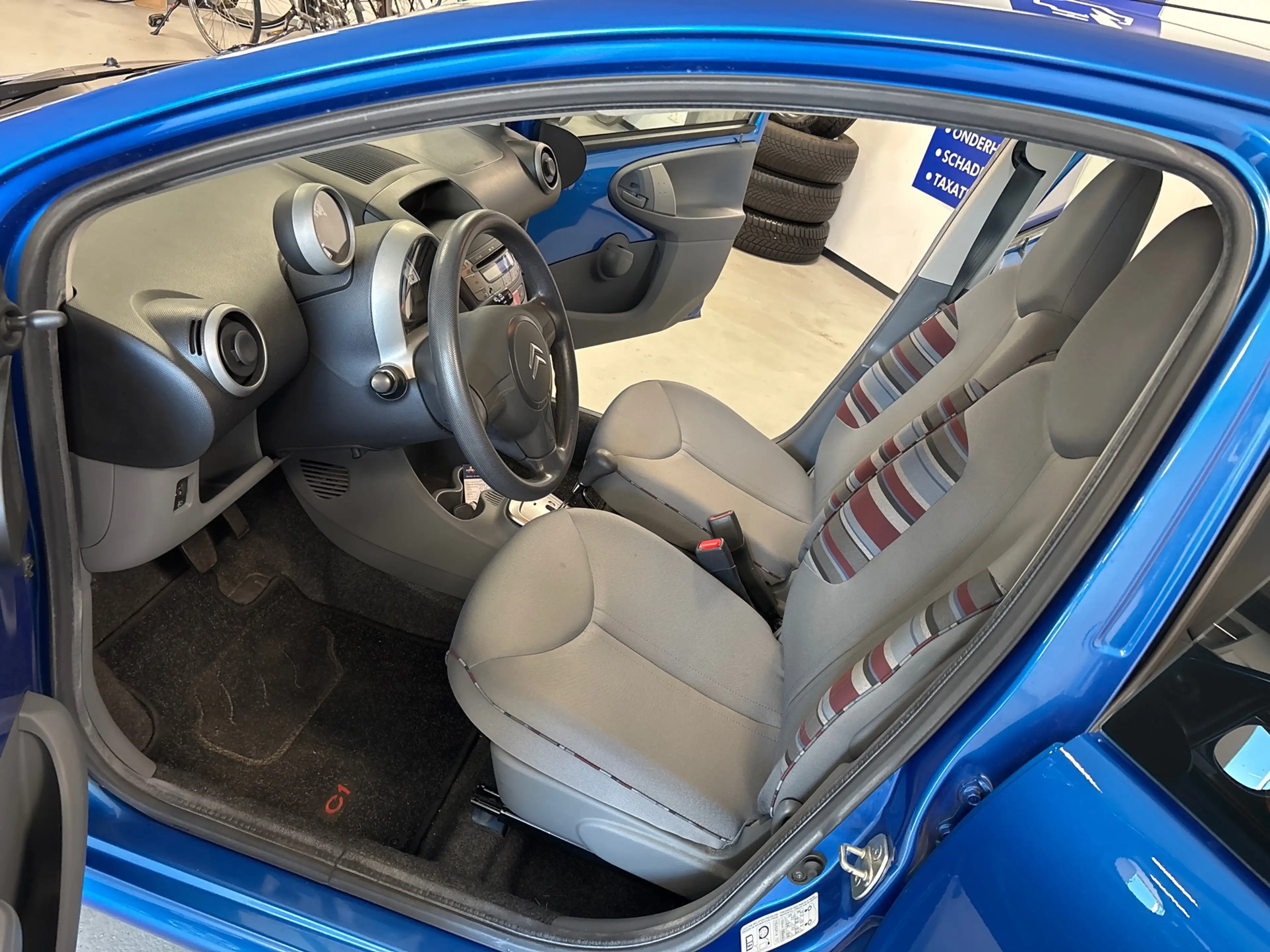 Citroen C1 1.0-12V Ambiance — photo 10