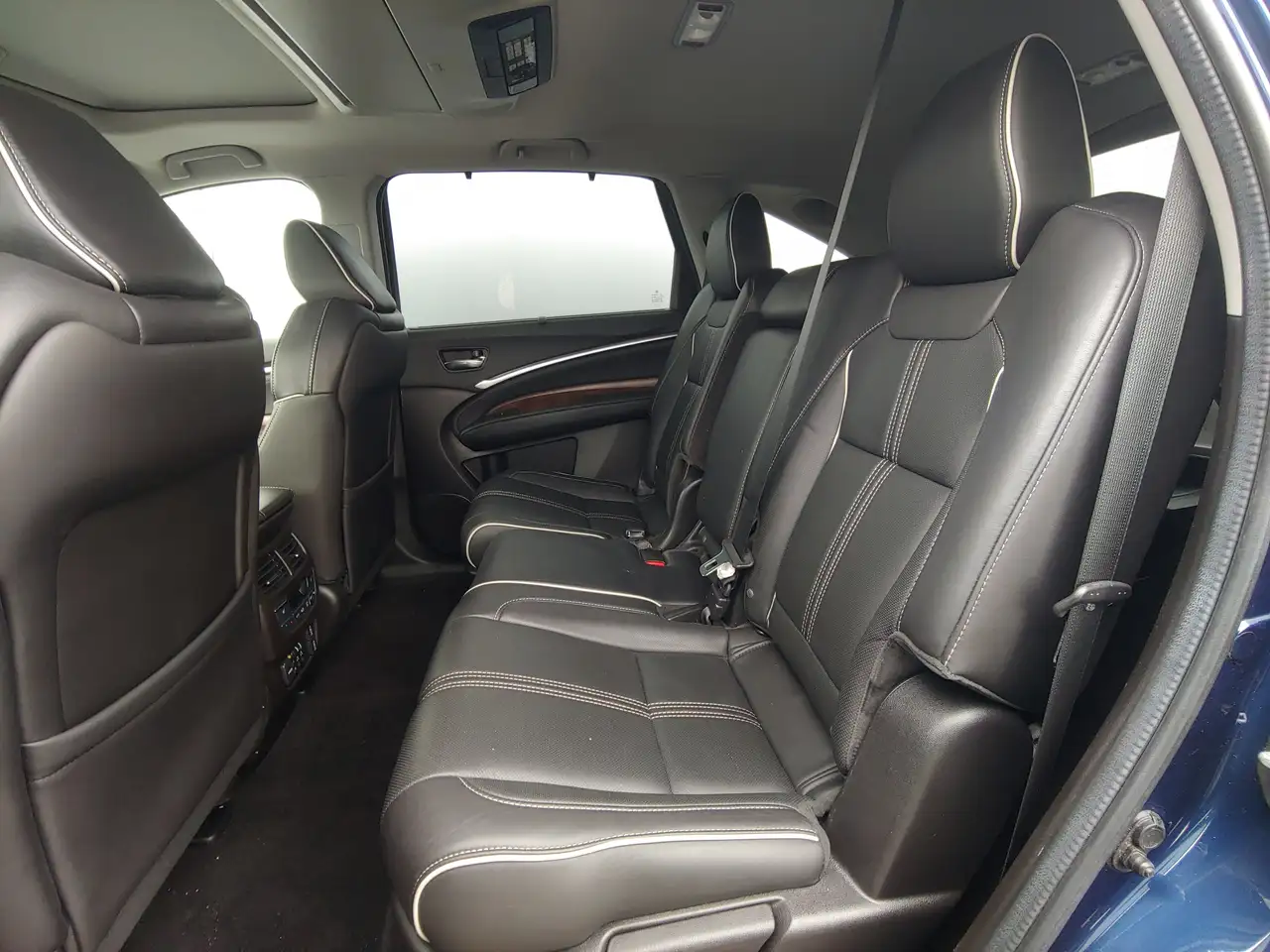 Acura MDX снимка Acura MDX