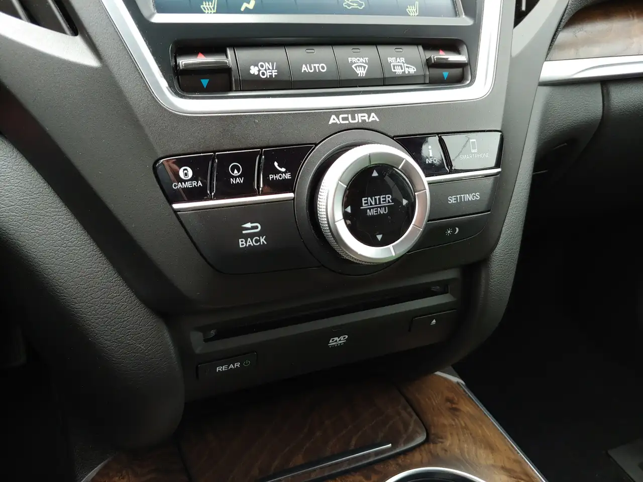 Acura MDX снимка Acura MDX
