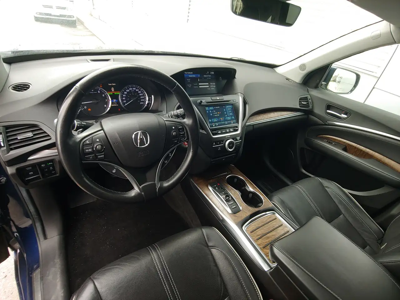 Acura MDX снимка Acura MDX
