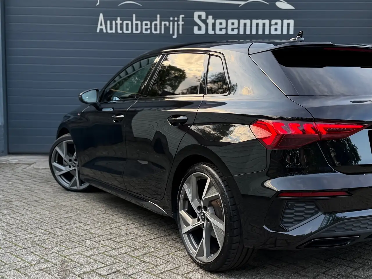 Audi A3 Sportback 35 TFSI S edition Full Black Matrix, миниатюра 8