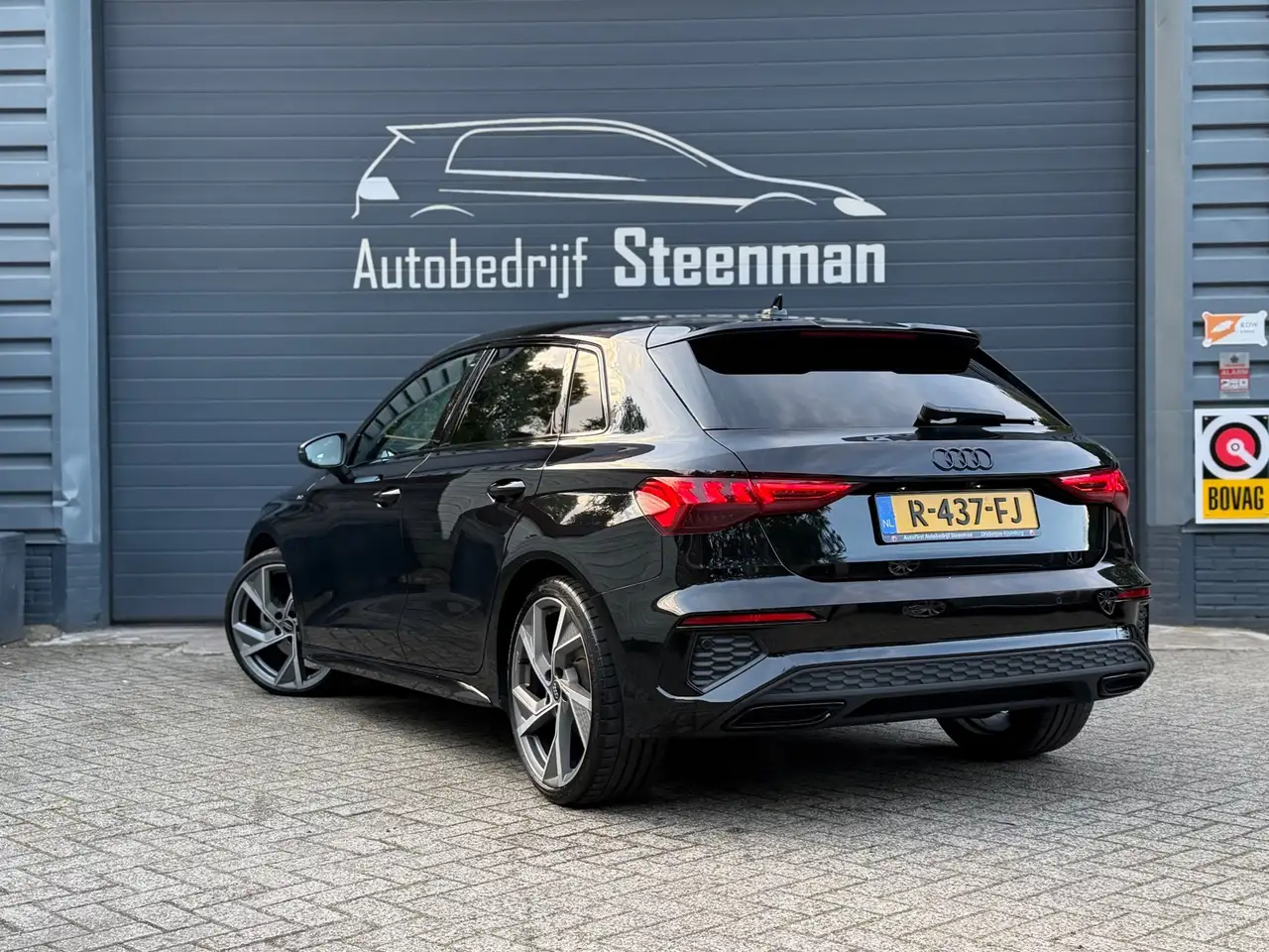 Audi A3 Sportback 35 TFSI S edition Full Black Matrix, миниатюра 11