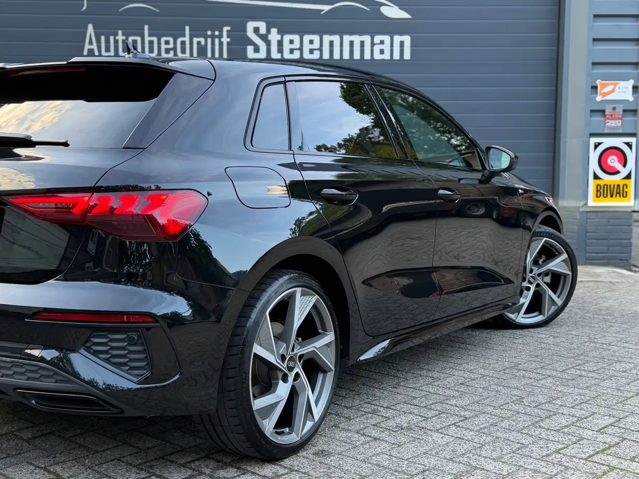 Audi A3 Sportback 35 TFSI S edition Full Black Matrix, миниатюра 5