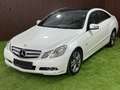 Mercedes-Benz E 220 CDI Coupé Weiß - thumbnail 2