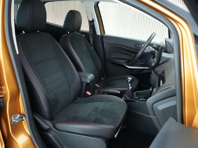 Ford EcoSport view 5