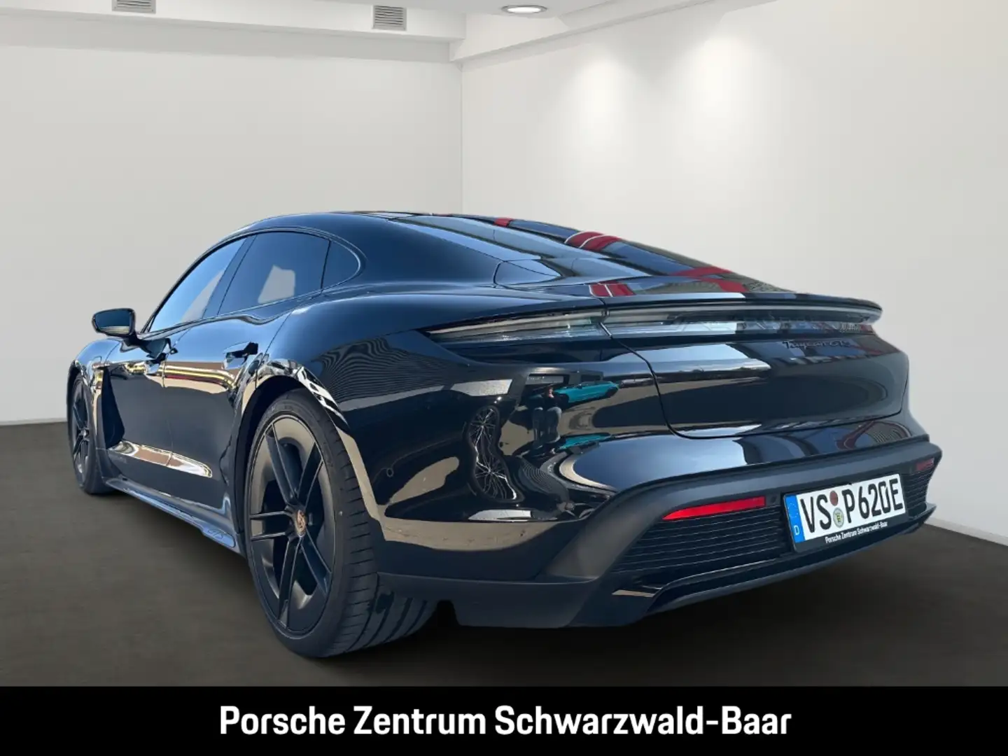 Porsche Taycan GTS BOSE Rückfahrkamera InnoDrive Panorama Schwarz - 2