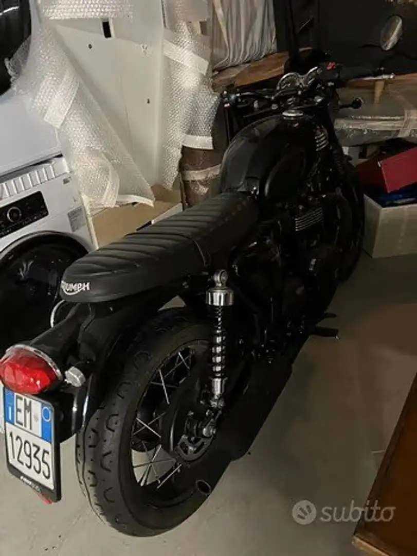 Triumph Bonneville T100 Black Nero - 1