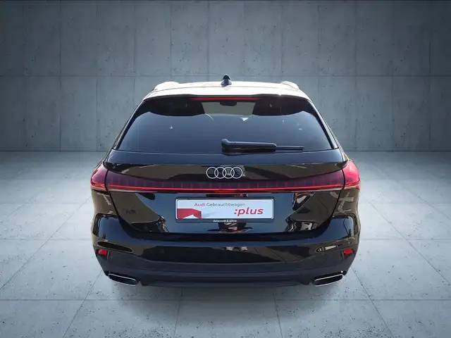 Audi A5 view 5