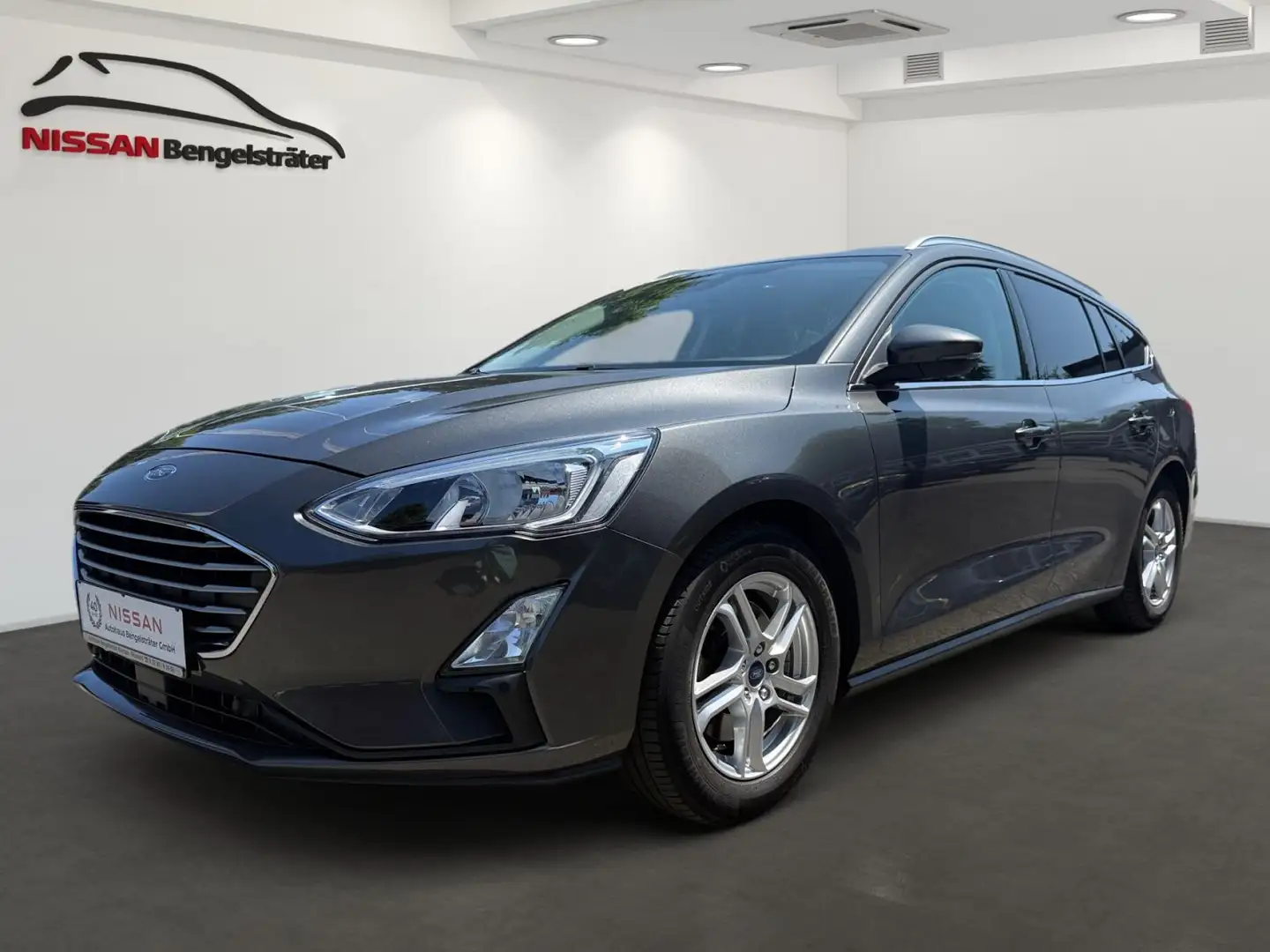 Ford Focus 1.0 EcoBoost Cool&Connect S/S Grijs - 2