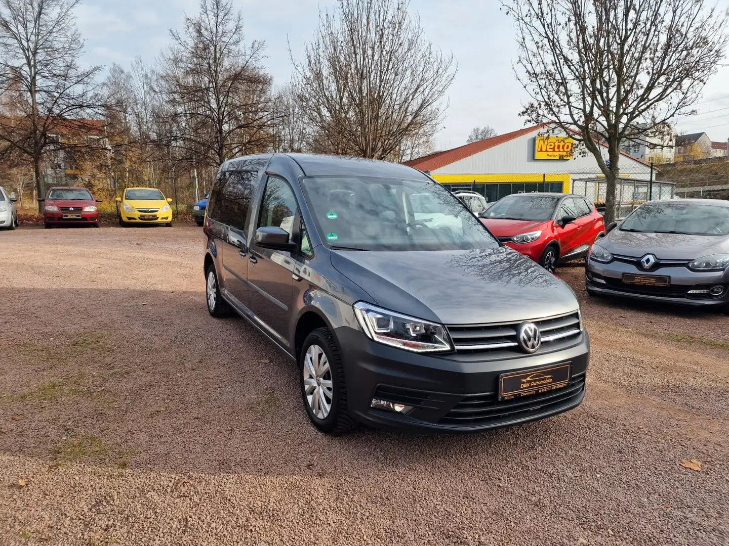 Volkswagen Caddy Maxi*Klimaaut*SHZ*7xSitze*BFS*PDC*Garantie Gris - 1