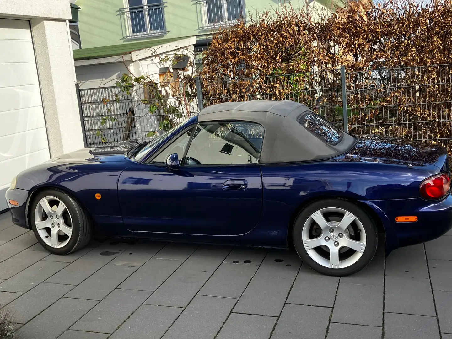 Mazda MX-5 MX-5 1.6i 16V Silver Blues Blauw - 2