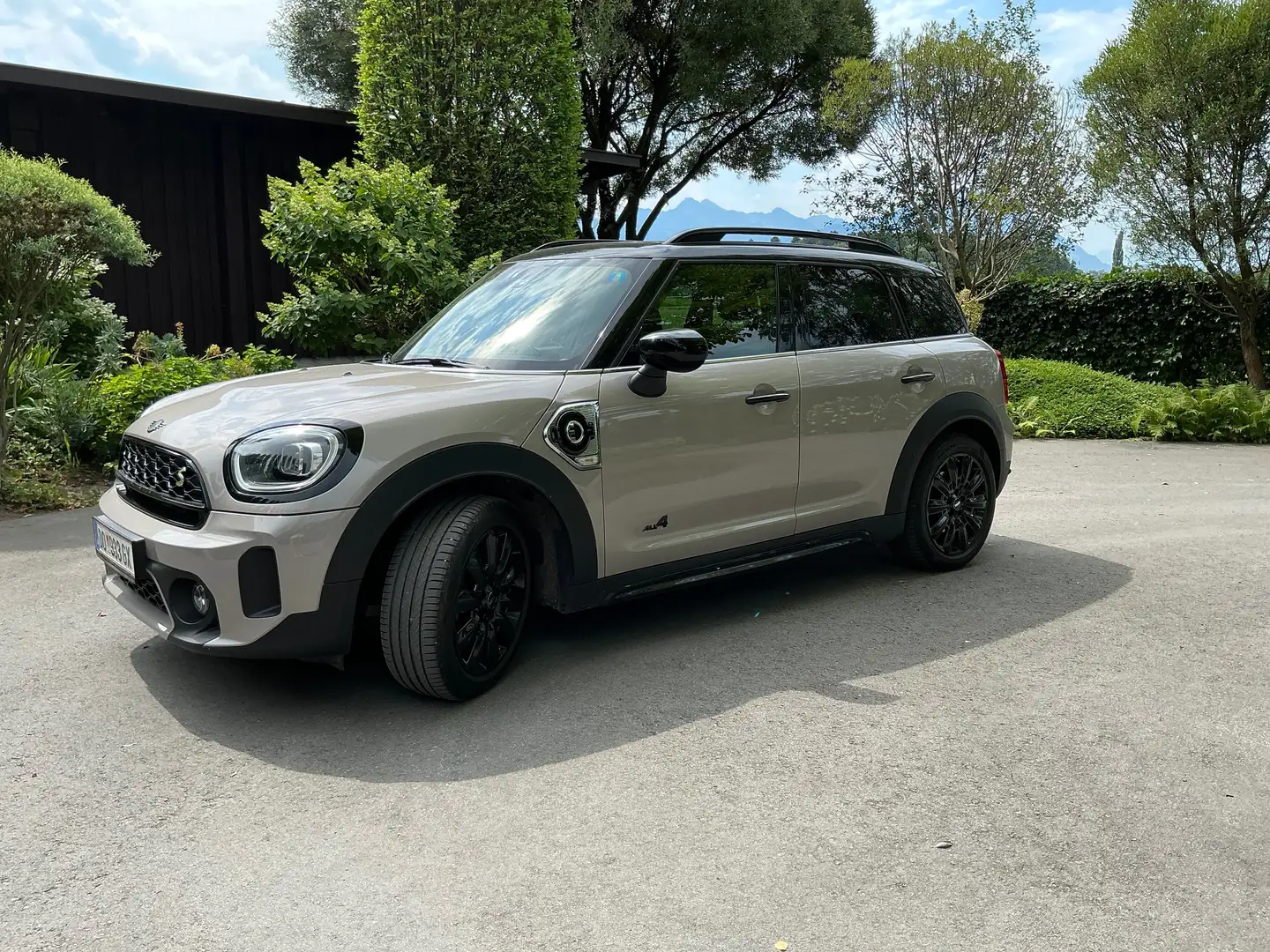 MINI Countryman SE All4 Cooper mit Allrad Grau - 1