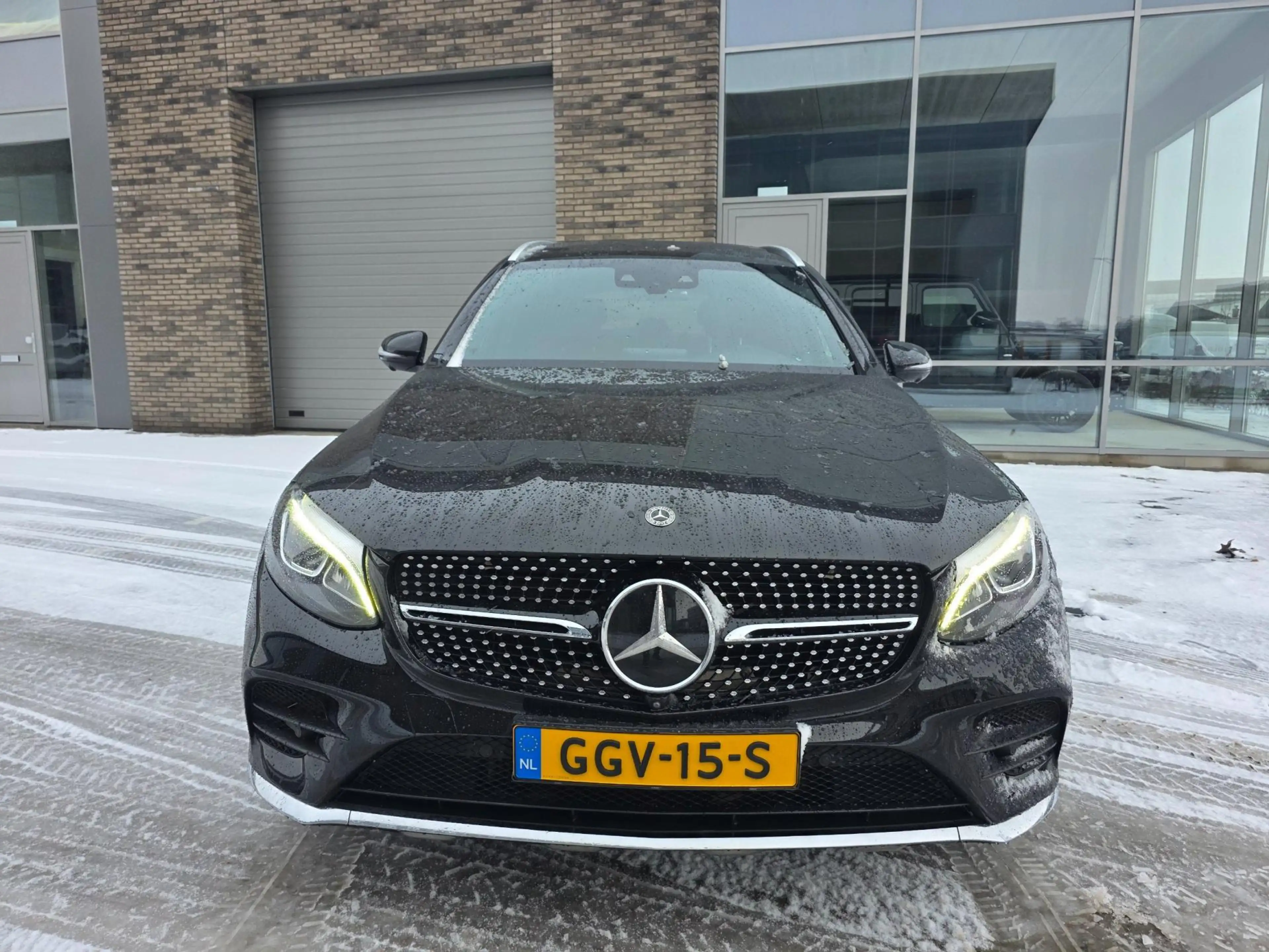 Mercedes-Benz GLC 350 d 4MATIC Premium Plus — photo 2