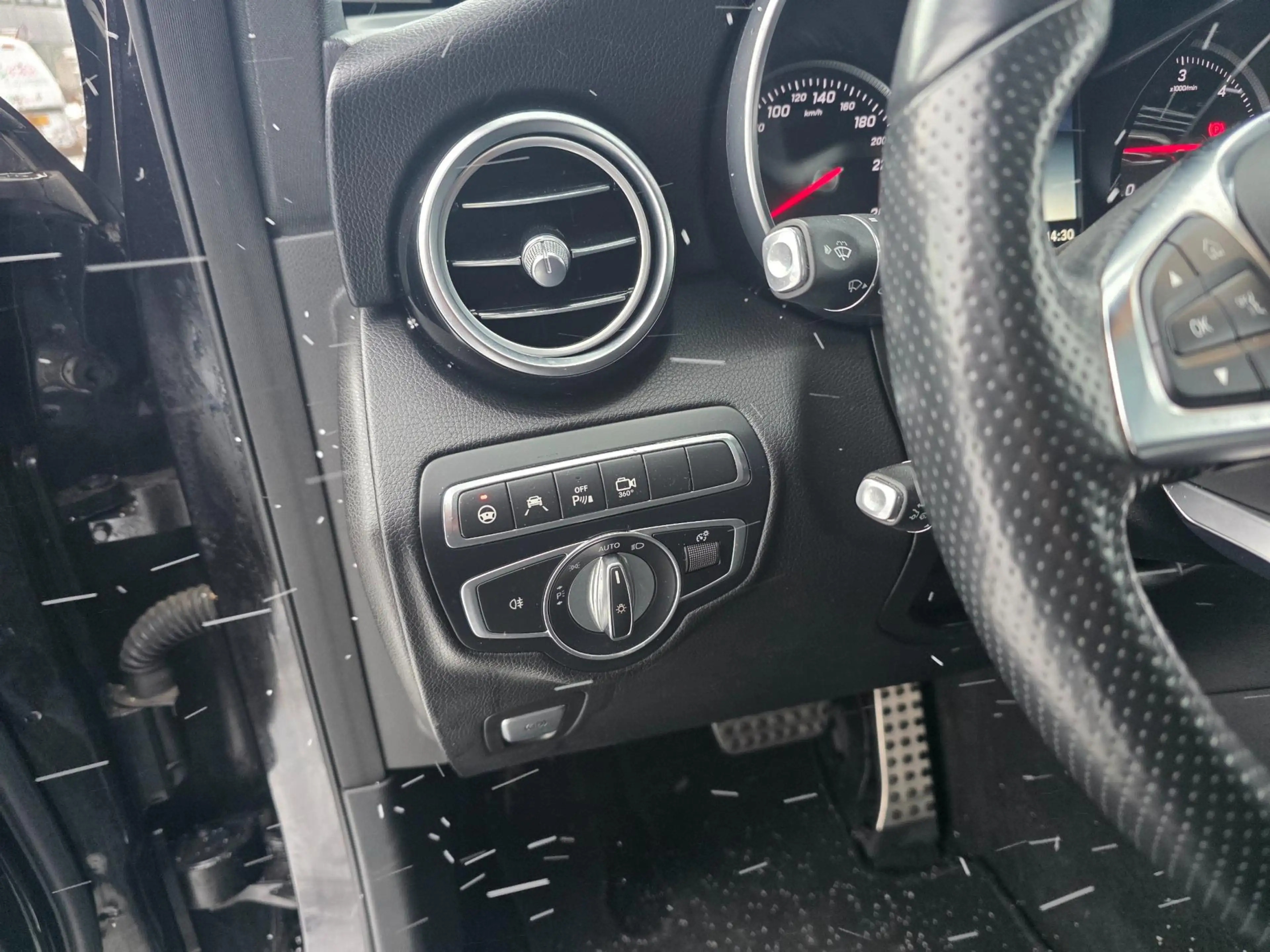 Mercedes-Benz GLC 350 d 4MATIC Premium Plus — photo 15