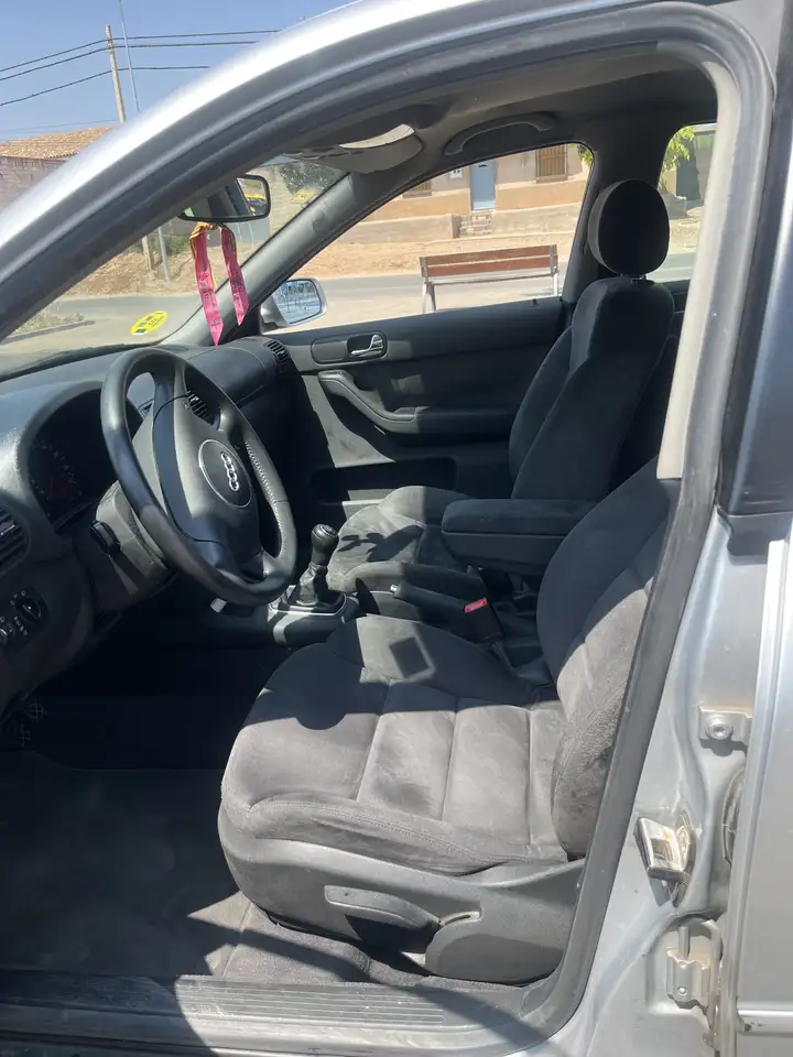 Audi A3 1.6 Ambiente, foto 8