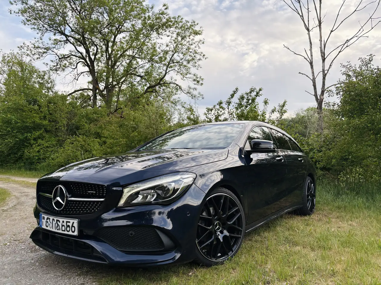 Mercedes-Benz CLA 200