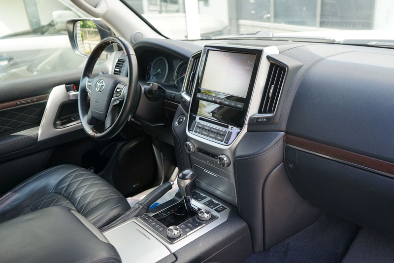 Toyota Land Cruiser 200 V8-D FACELIFT*STEPP-LEDER*ACC* — photo 10
