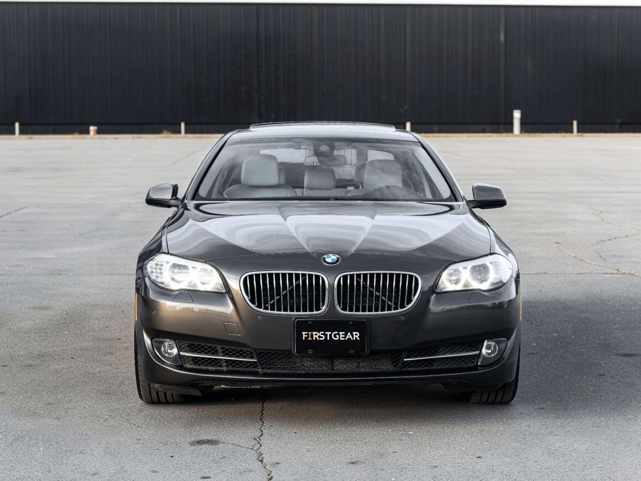 2013 BMW 5 Series 535i|xDrive|AWD|LOADED|LOW KM|PRICE TO SELL — снимка 1