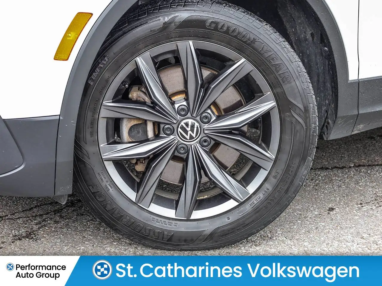 Volkswagen Tiguan снимка Volkswagen Tiguan