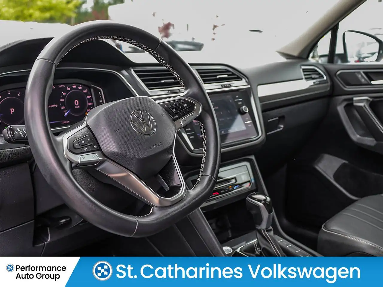 Volkswagen Tiguan снимка Volkswagen Tiguan