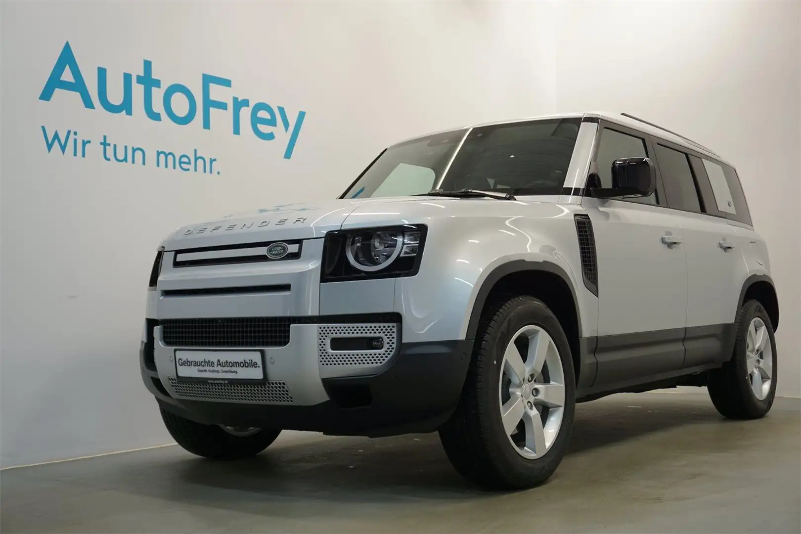 Land Rover Defender 110 404PS S PHEV Silver - 1