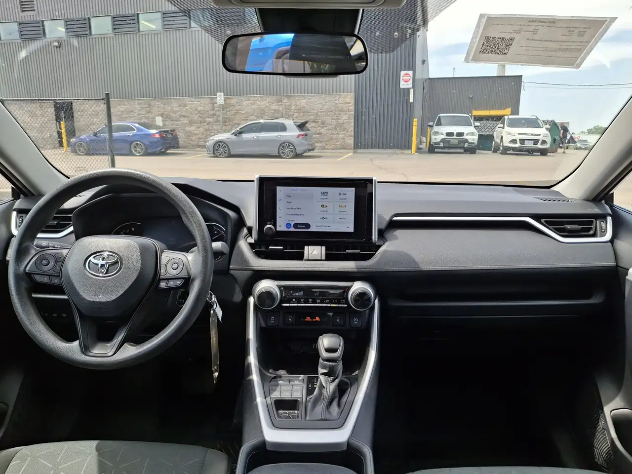 Toyota RAV 4 снимка Toyota RAV 4