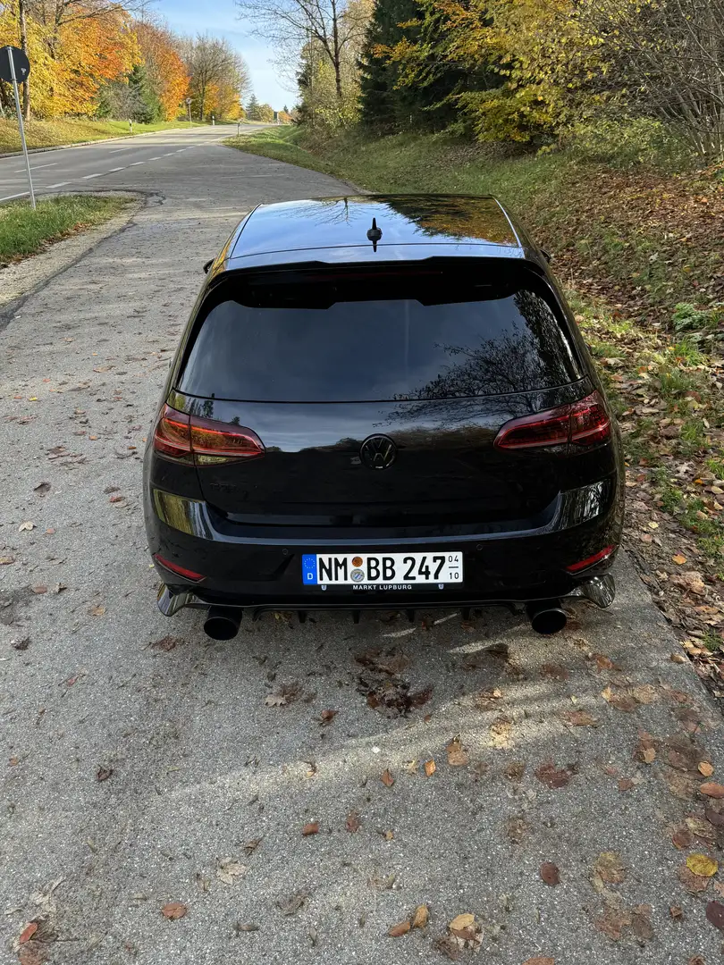 Volkswagen Golf GTI - 2