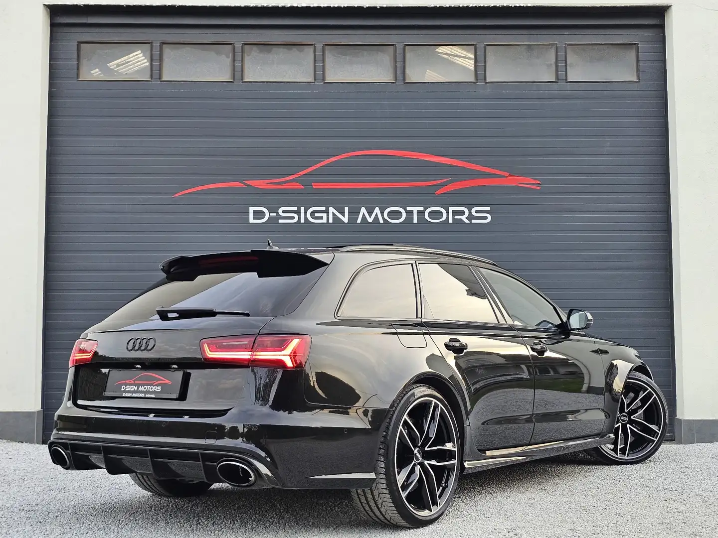 Audi RS6 4.0 V8 TFSI QUATTRO (560ch) 2015 133.671km 1e PROP Černá - 2