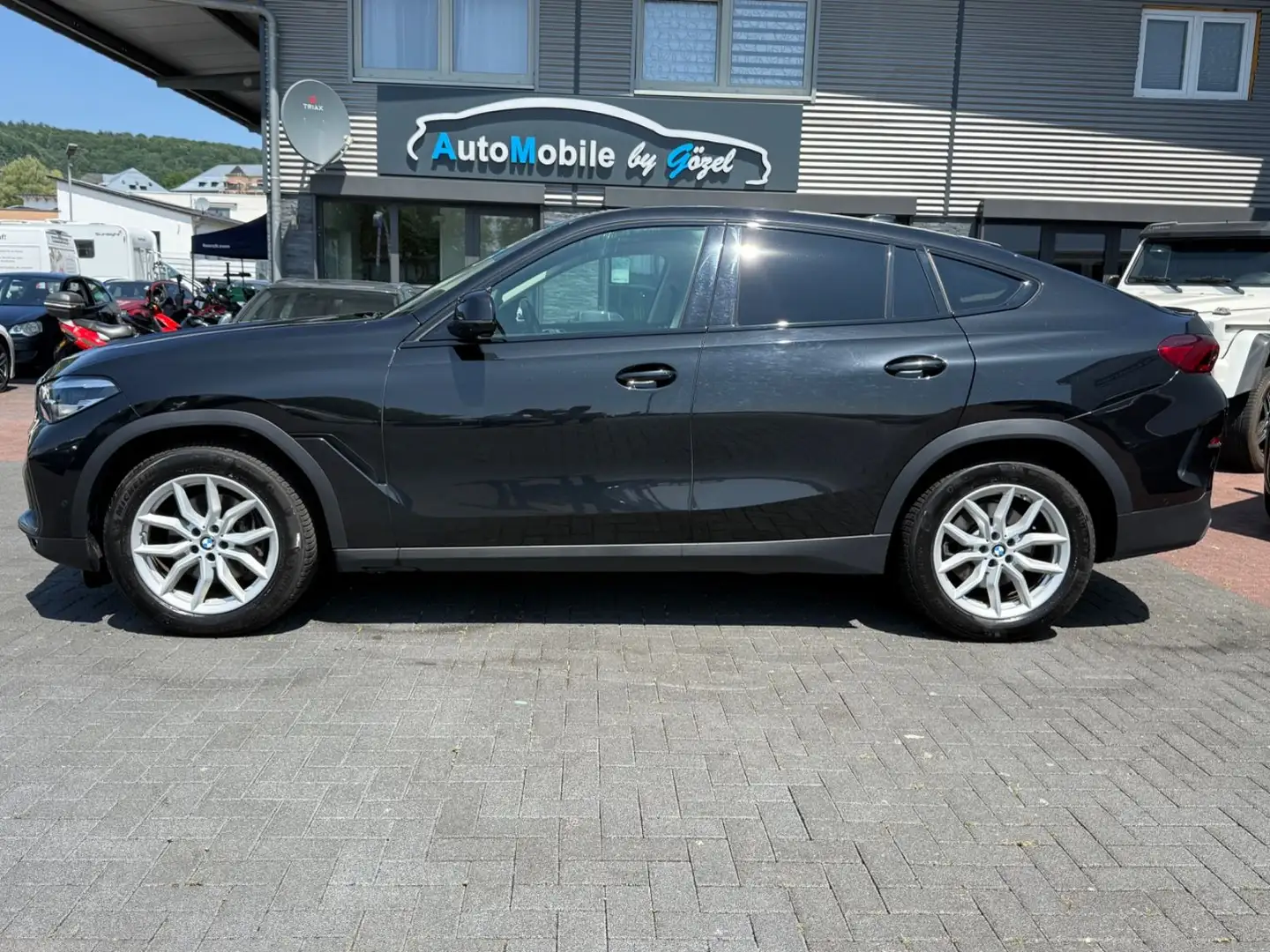 BMW X6 Baureihe X6 xDrive 30 d xLine *1. Hand *Panos Schwarz - 2