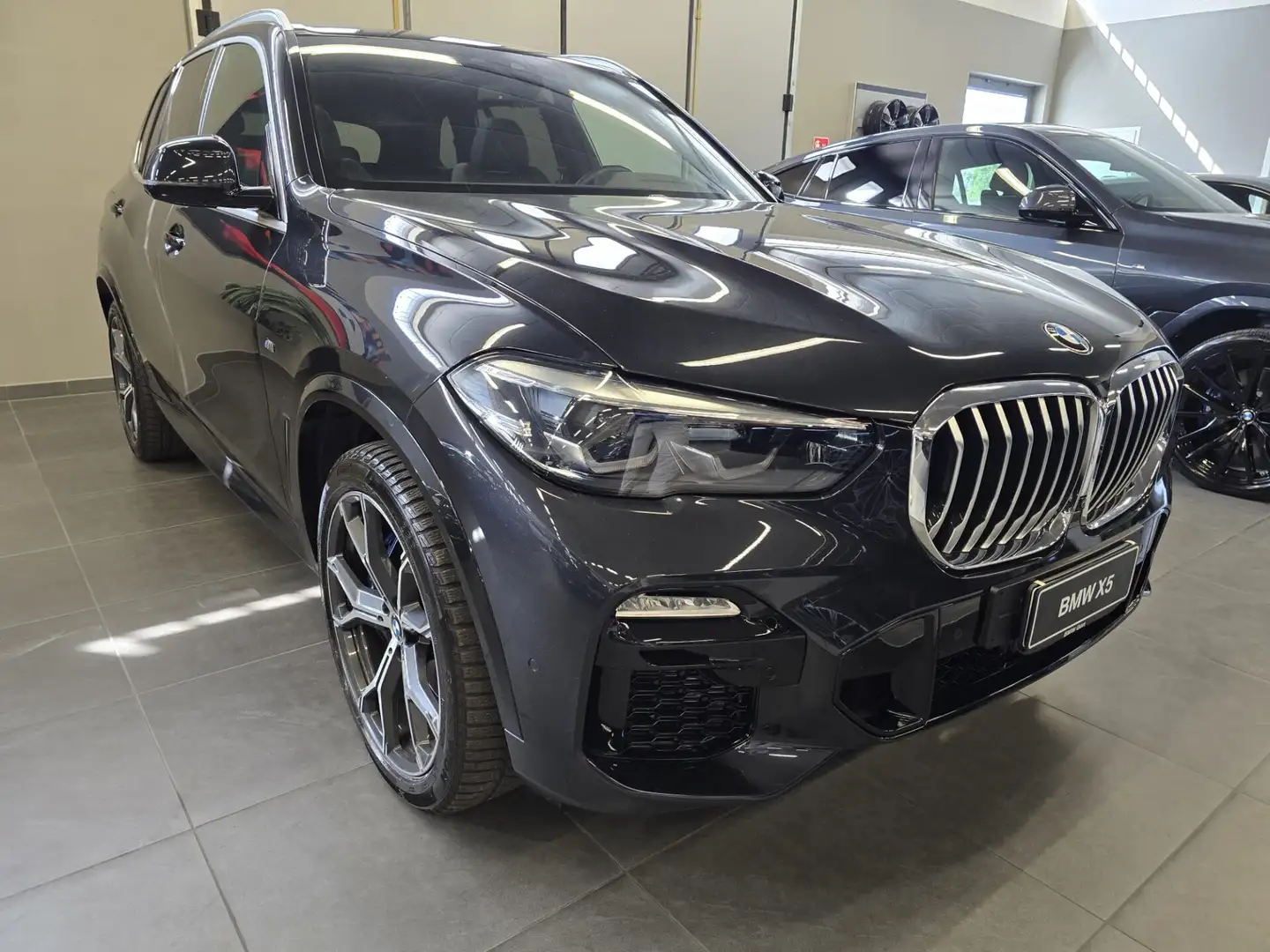 BMW X5 25 D MSPORT Noir - 1
