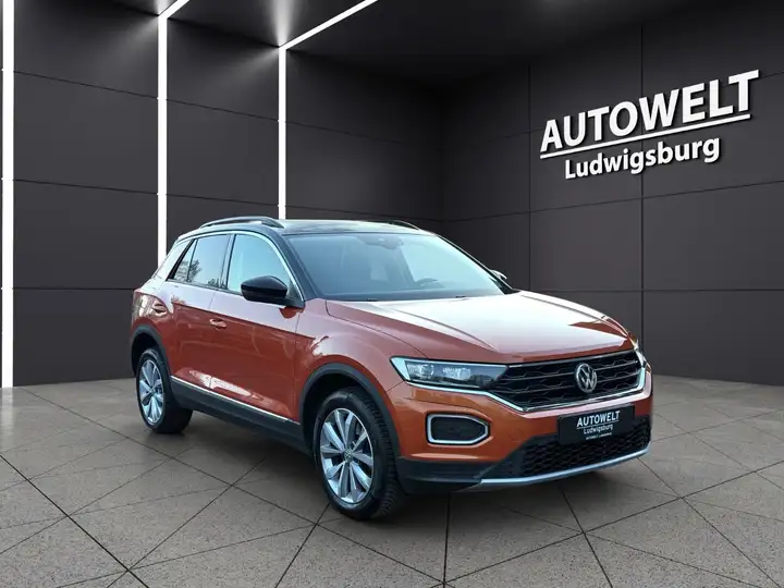 Volkswagen T-Roc Style 2.0 TDI DSG ACC-LED-NAVI-SPUR-TOT – Foto 3