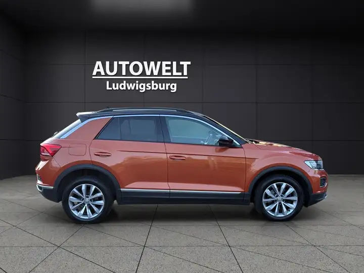 Volkswagen T-Roc Style 2.0 TDI DSG ACC-LED-NAVI-SPUR-TOT – Foto 4