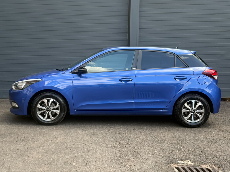 Hyundai i20 Passion - 1. Hand - Klima - Sitzheizung — photo 8