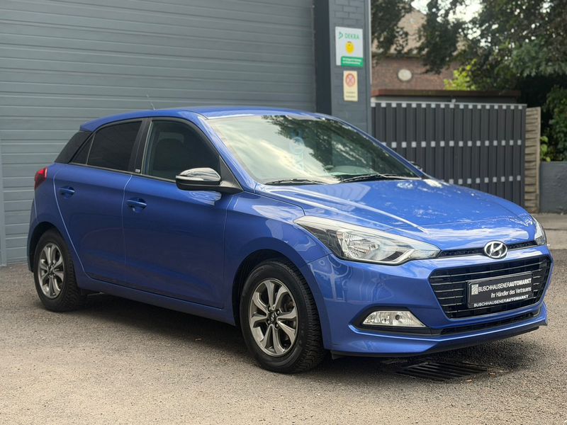 Hyundai i20 Passion - 1. Hand - Klima - Sitzheizung