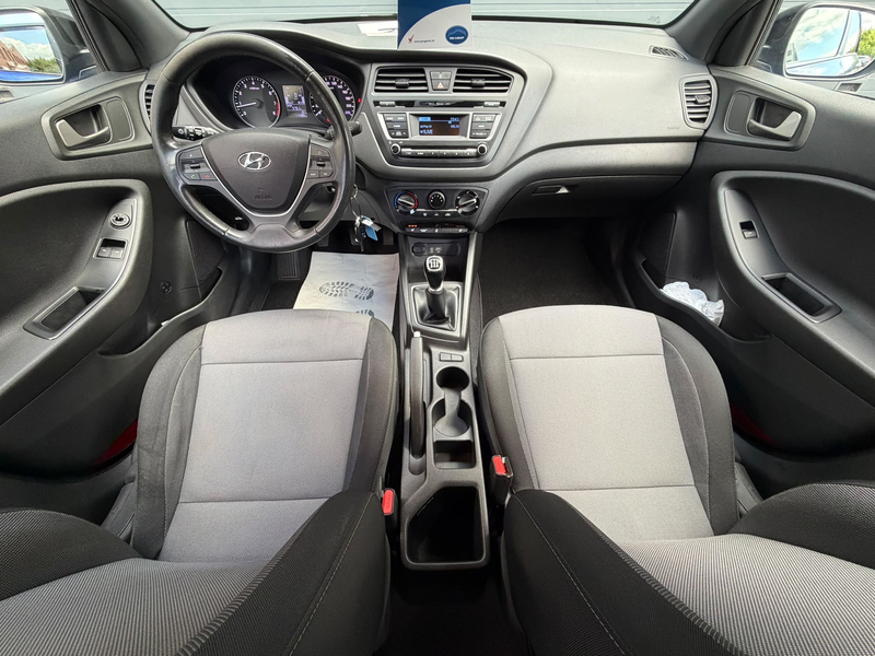 Hyundai i20 Passion - 1. Hand - Klima - Sitzheizung — photo 14
