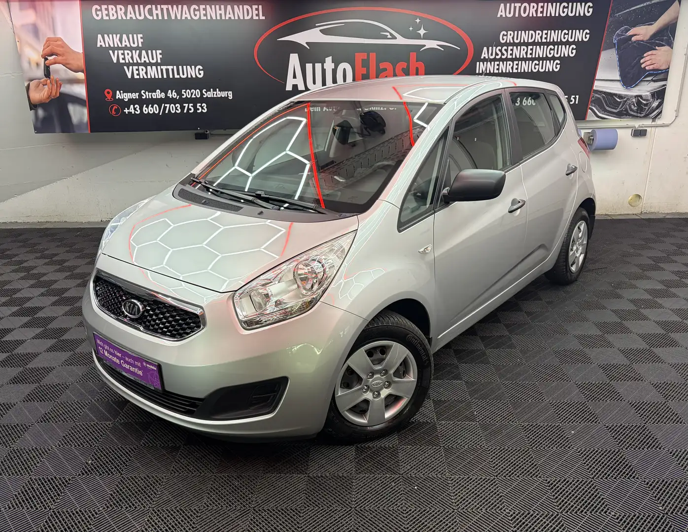 Kia Venga Attract 12 Monate Garantie! Grau - 1