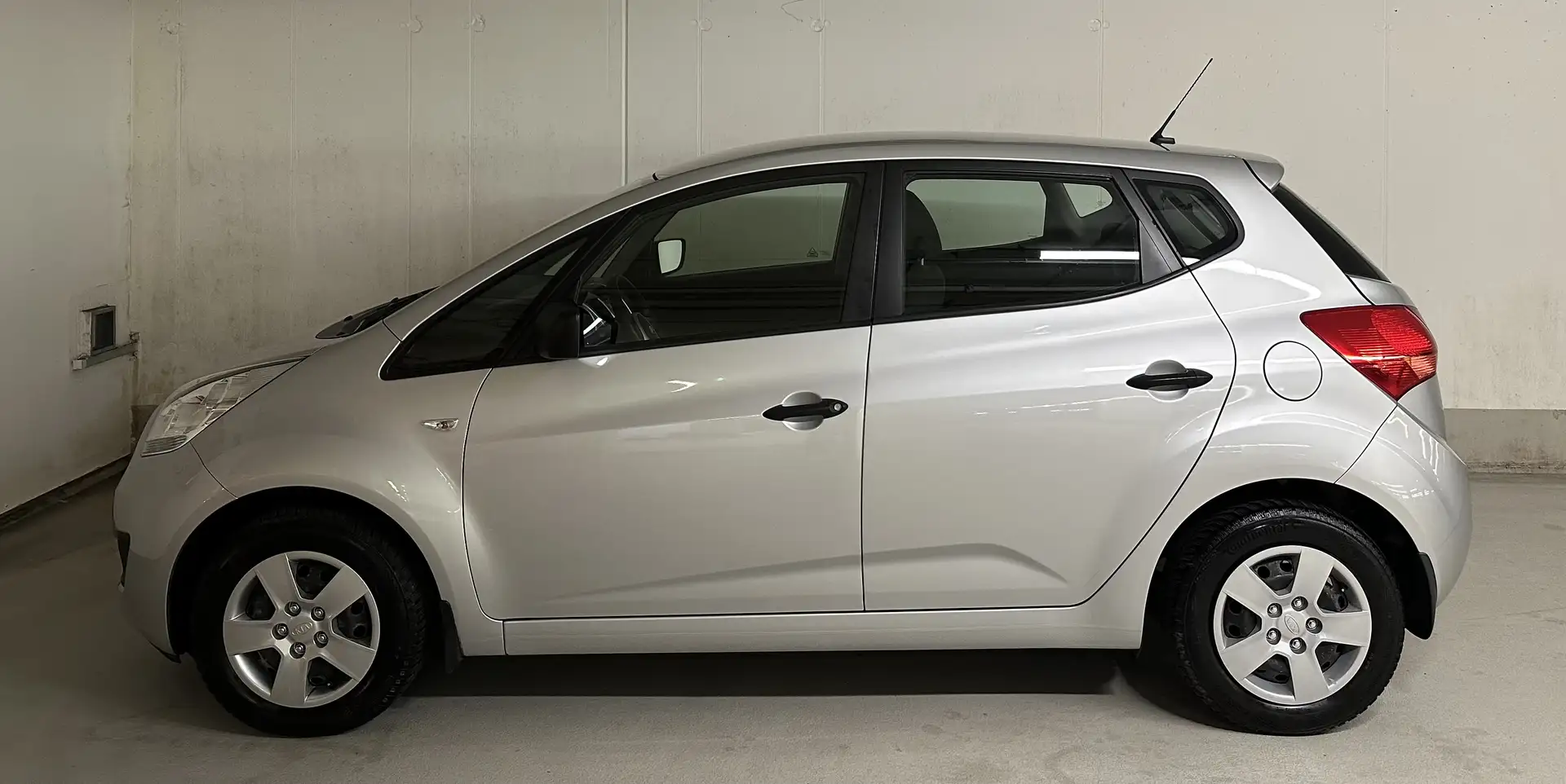 Kia Venga Attract Pickerl Neu! 12 Monate Garantie! Gris - 2