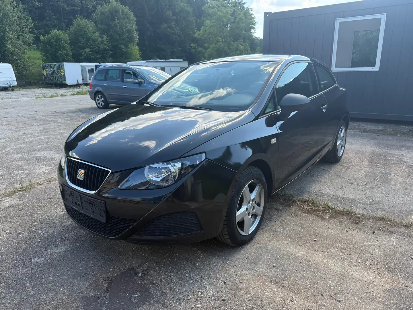 SEAT Ibiza Schwarz - 1