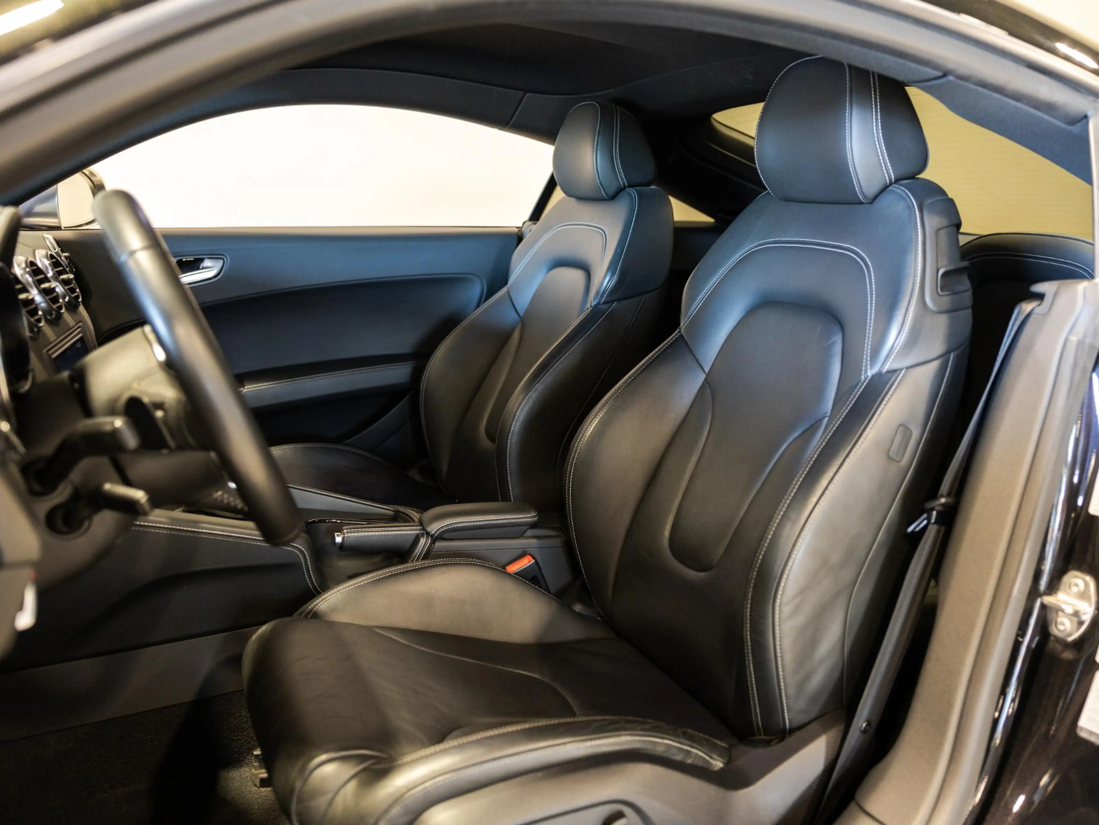 Audi TT 2.0 TFSI q. Pro Line S-Line / 211pk / Apple CarPla — photo 7