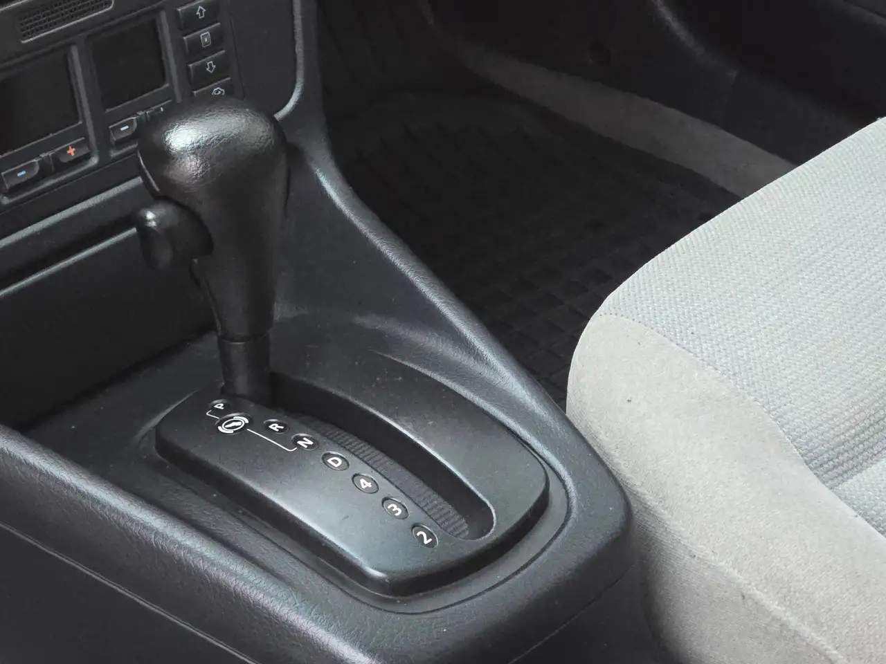 Audi A4 2,6 Top* Kredit* Automatik* Klima* Gepflegt*, foto 12