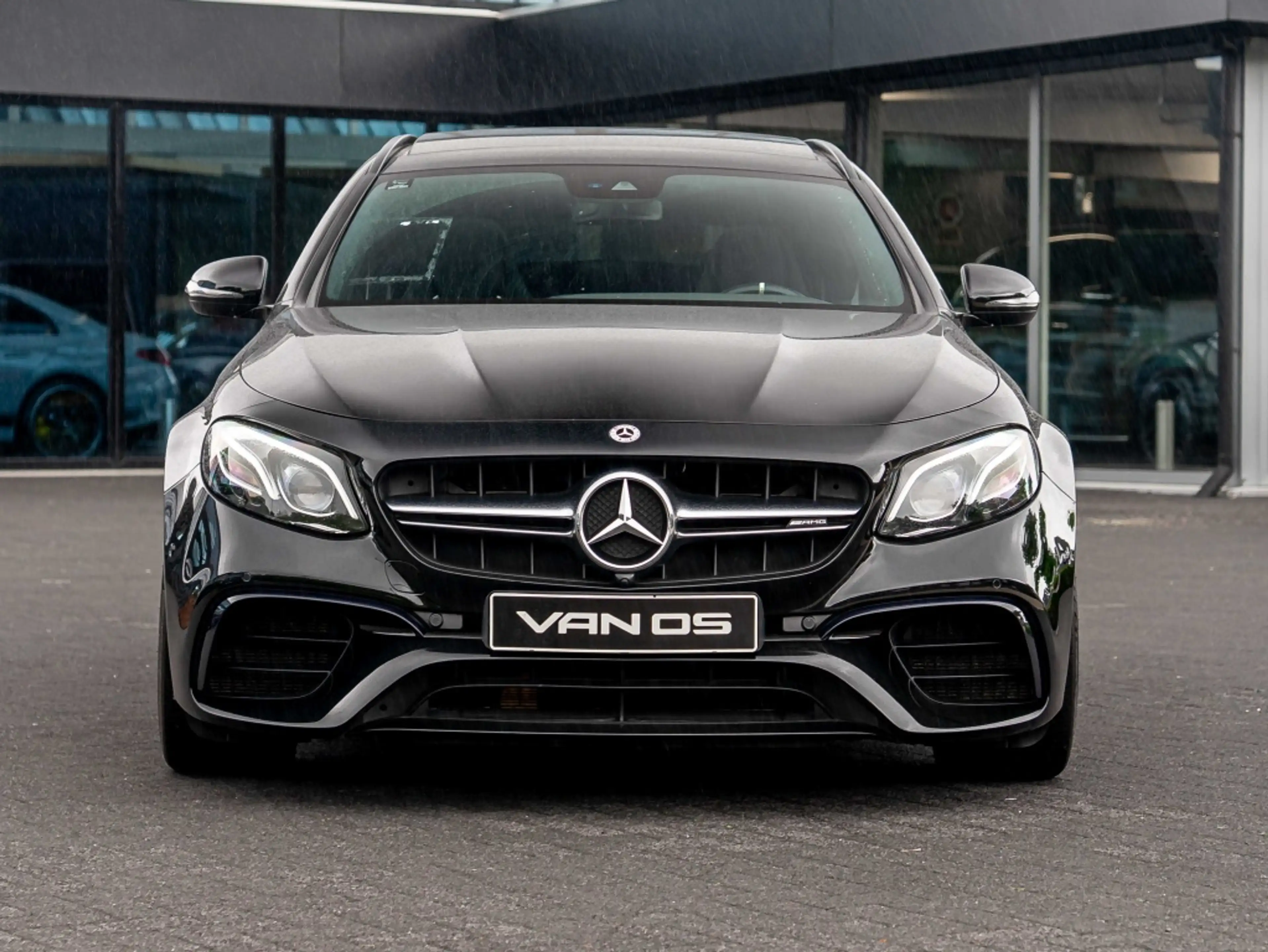 Mercedes-Benz E 63 AMG Estate S 4MATIC Premium Plus | AMG Performance sto — photo 7