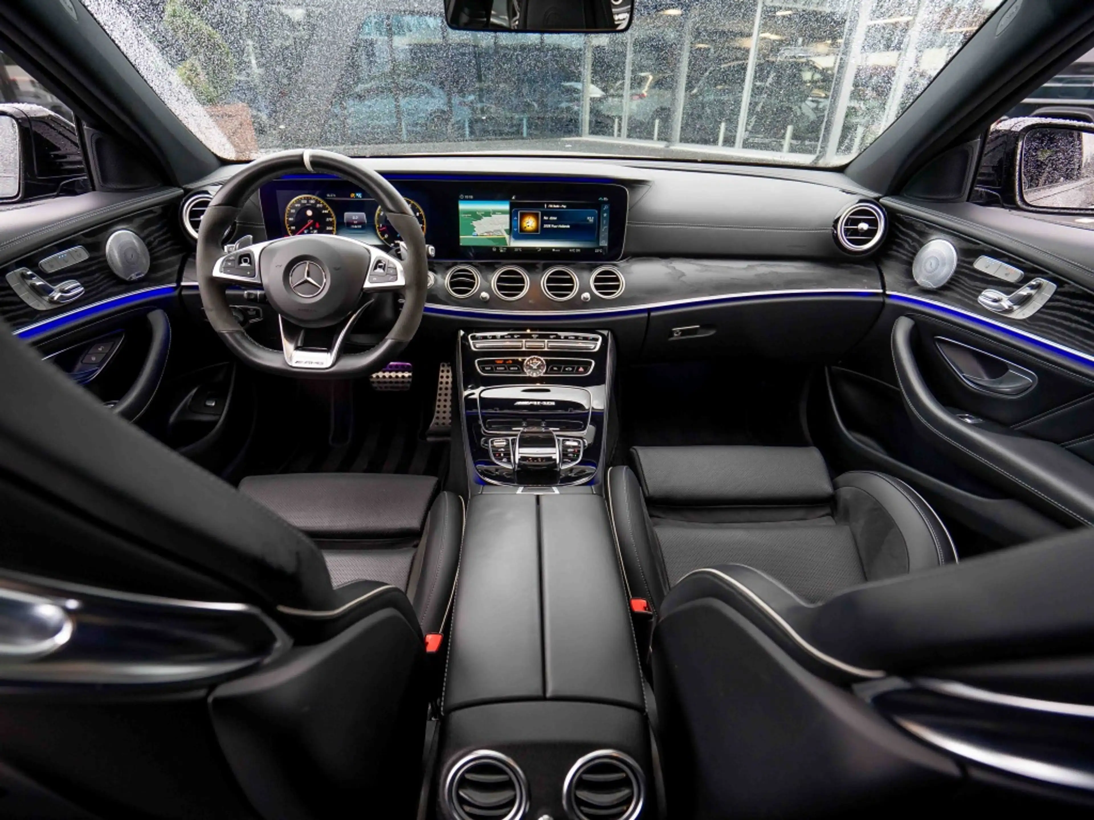 Mercedes-Benz E 63 AMG Estate S 4MATIC Premium Plus | AMG Performance sto — photo 6
