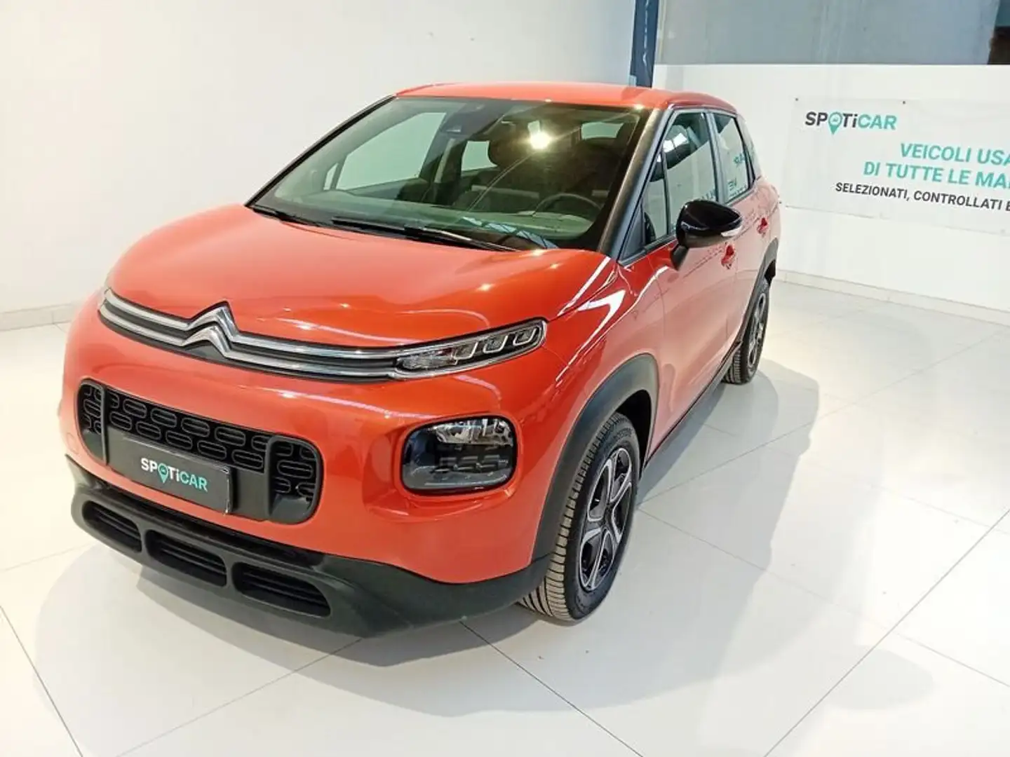 Citroen C3 Aircross BlueHDi 110 S&S Live Arancione - 1