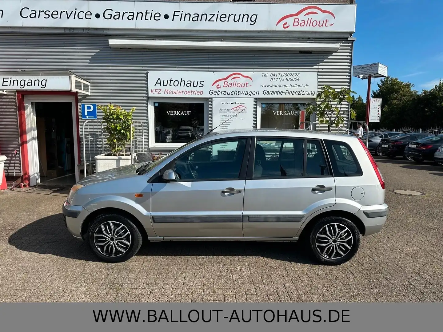 Ford Fusion Fun*2.HAND*KLIMA*AHK*TÜV/AU NEU* Argent - 1