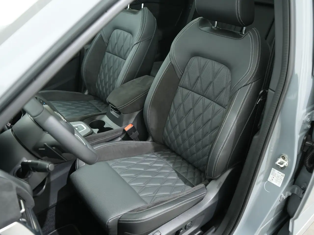 Nissan Qashqai 1.3 MHEV 158PK TEKNA PLUS XTRONIC Panoramadak, миниатюра 4