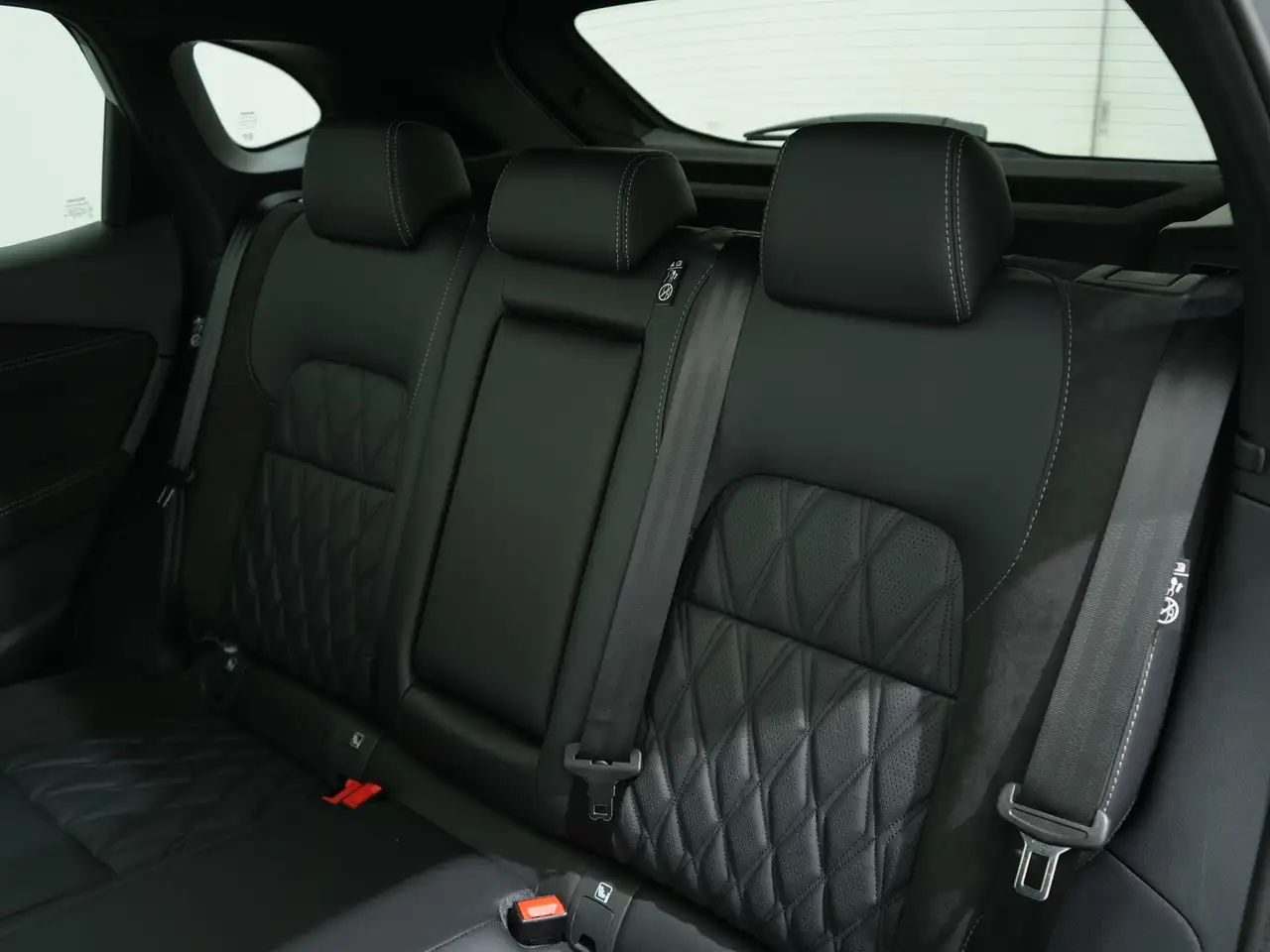 Nissan Qashqai 1.3 MHEV 158PK TEKNA PLUS XTRONIC Panoramadak, миниатюра 5
