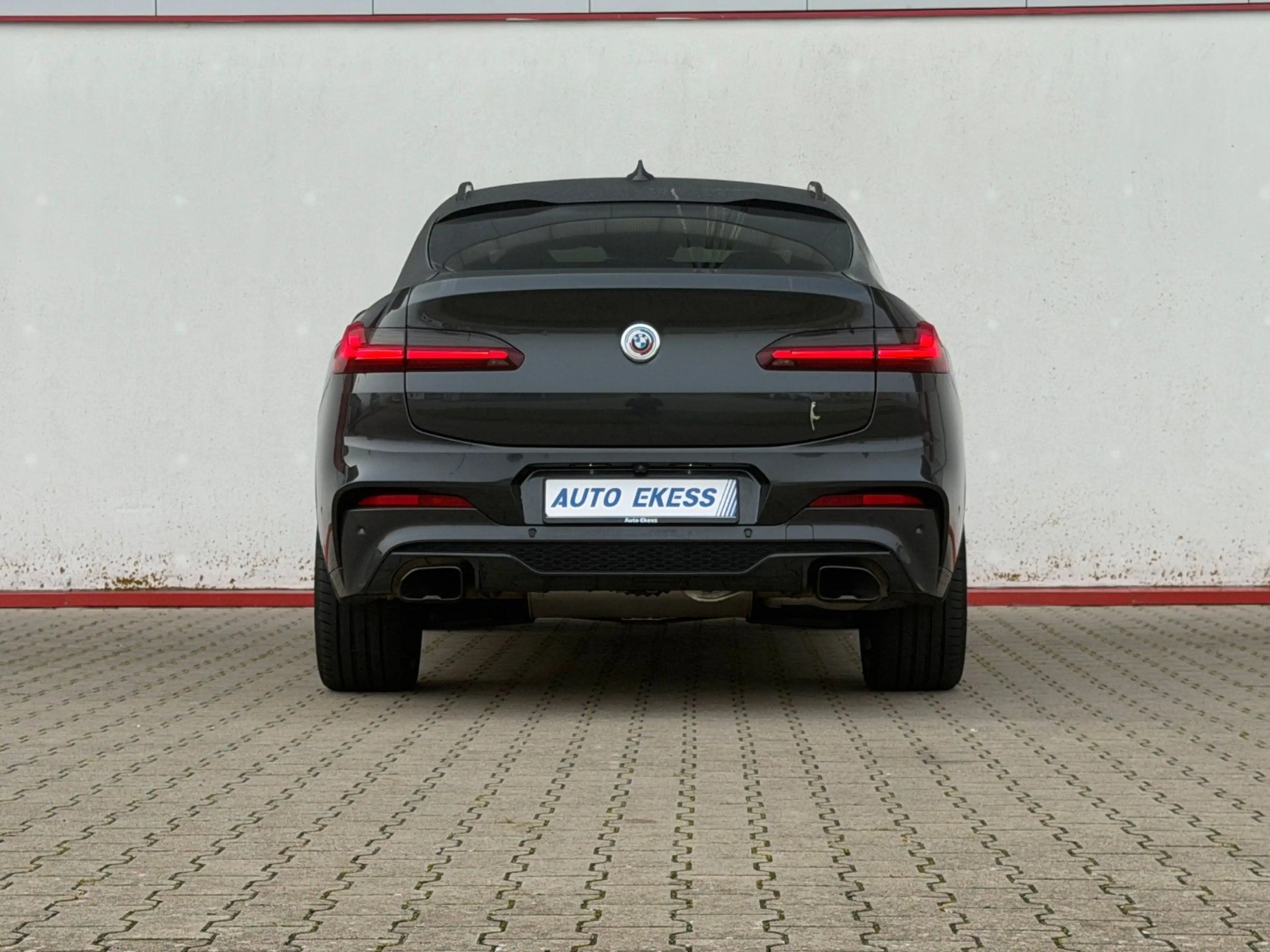 BMW X4 M40d ACC*HuD*PANO*AHK*H/K* — photo 6