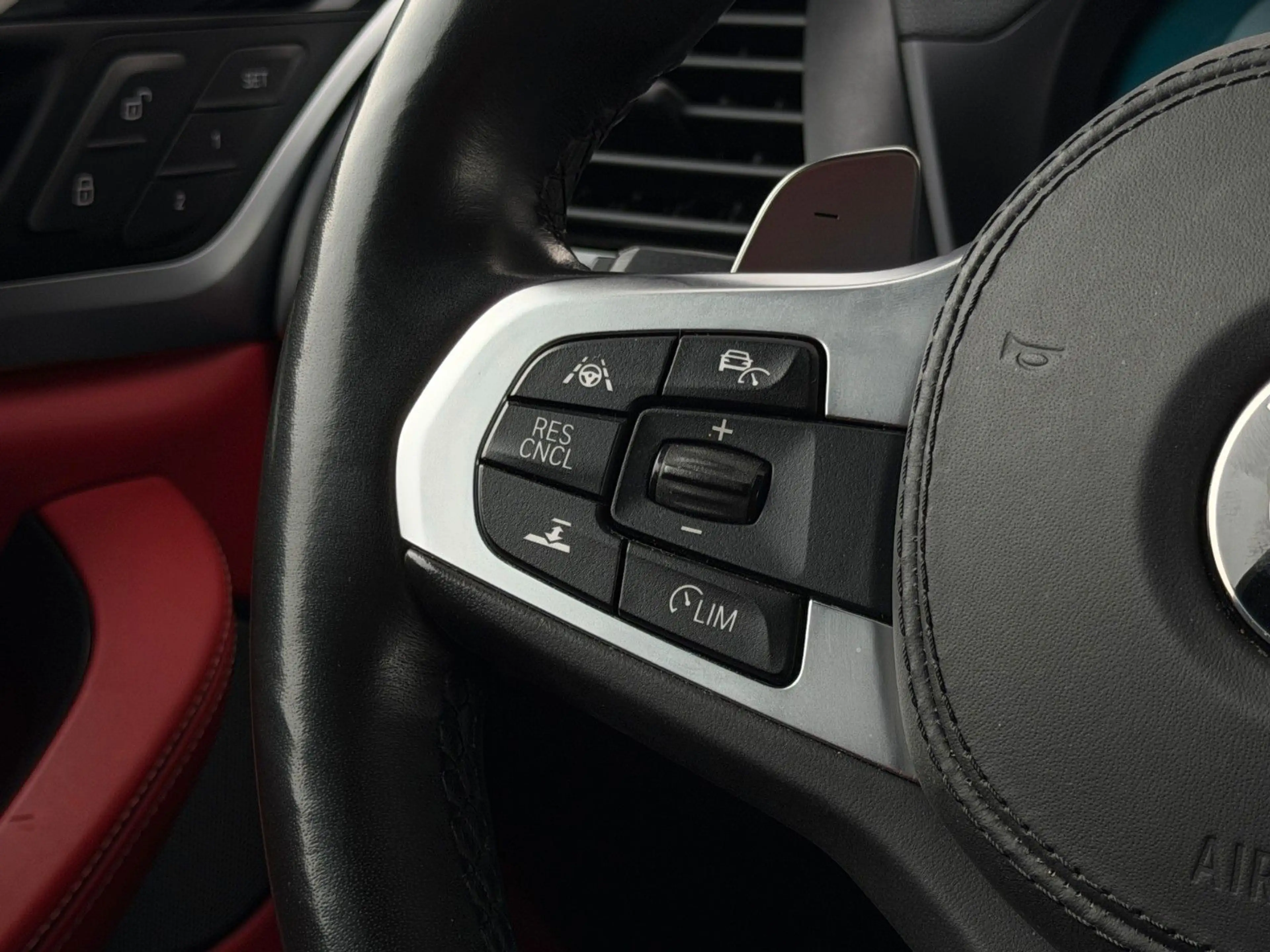 BMW X4 M40d ACC*HuD*PANO*AHK*H/K* — photo 10