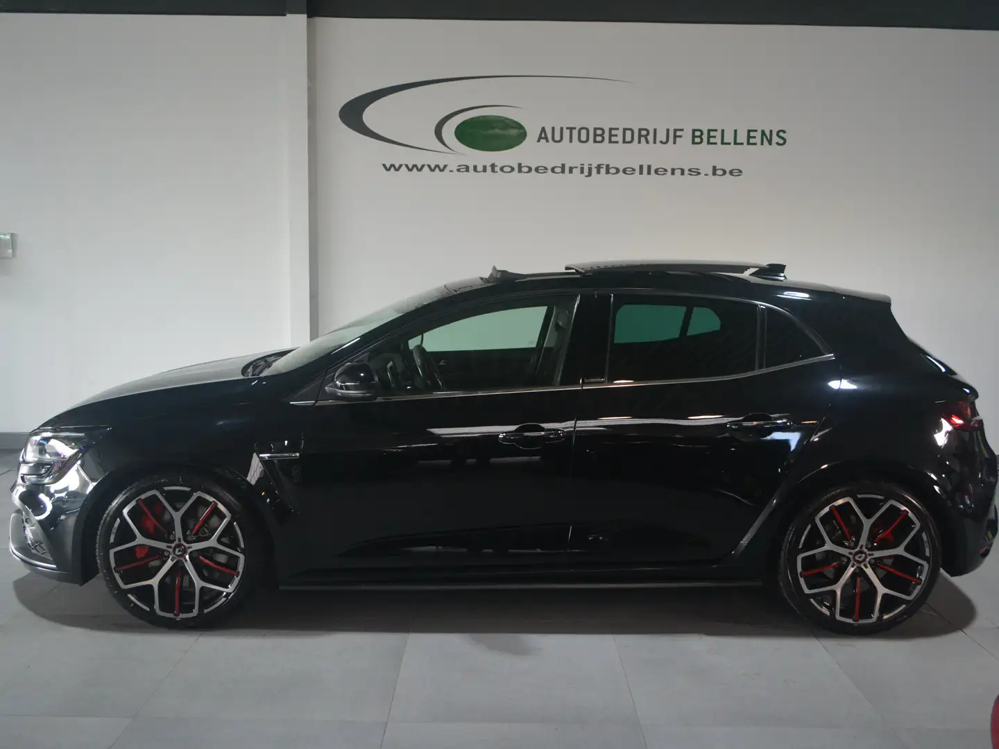 Renault Megane 1.8 TCe R.S. 300 Trophy PANO / RECARO / HEAD-UP Noir - 1